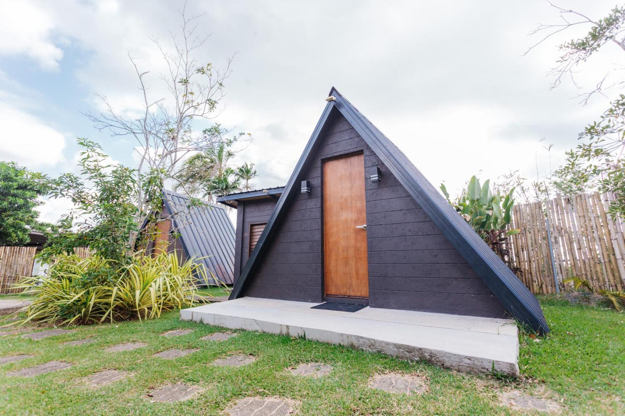 Spacio Caliraya Bed & Breakfast Lumban Экстерьер фото
