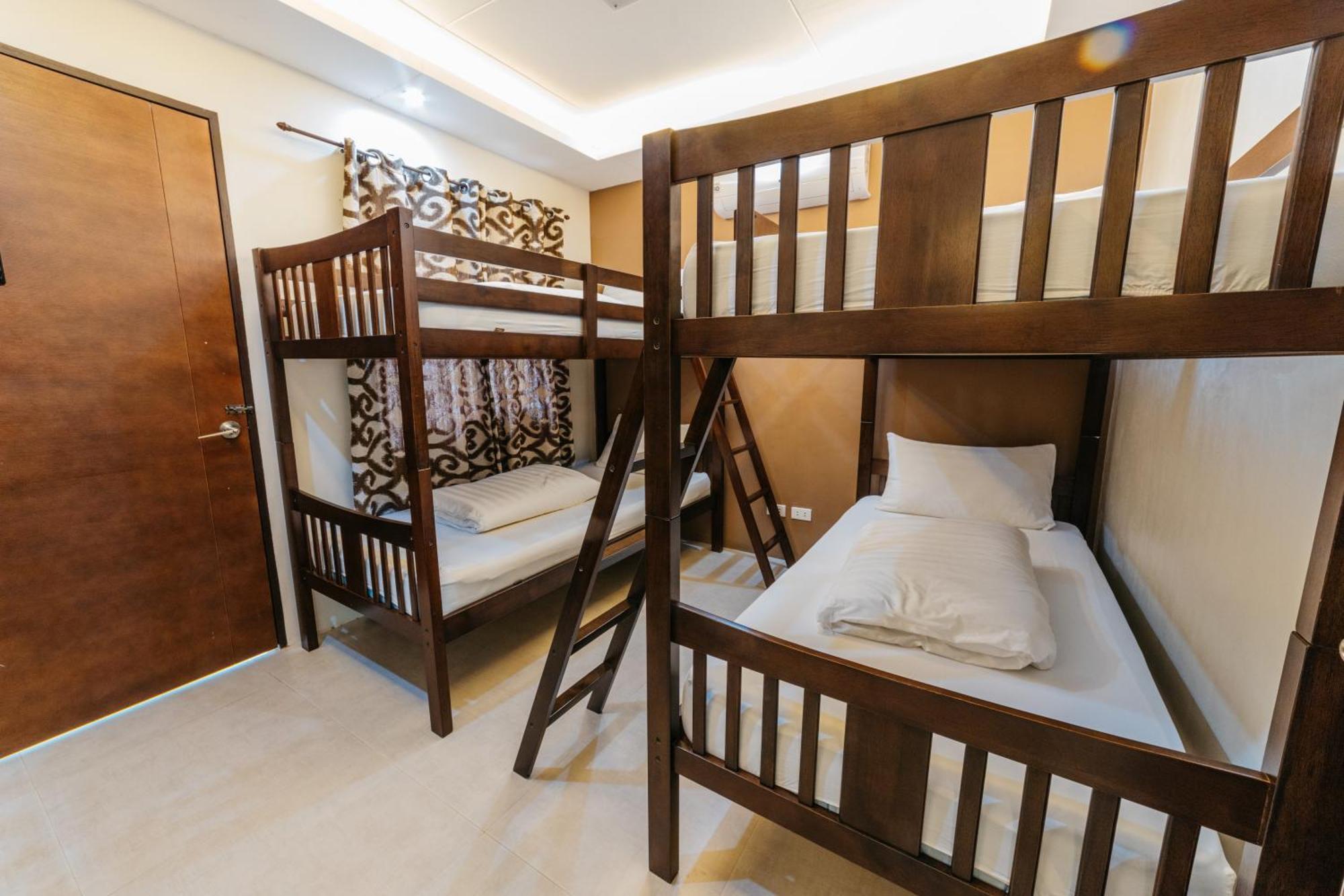 Spacio Caliraya Bed & Breakfast Lumban Экстерьер фото