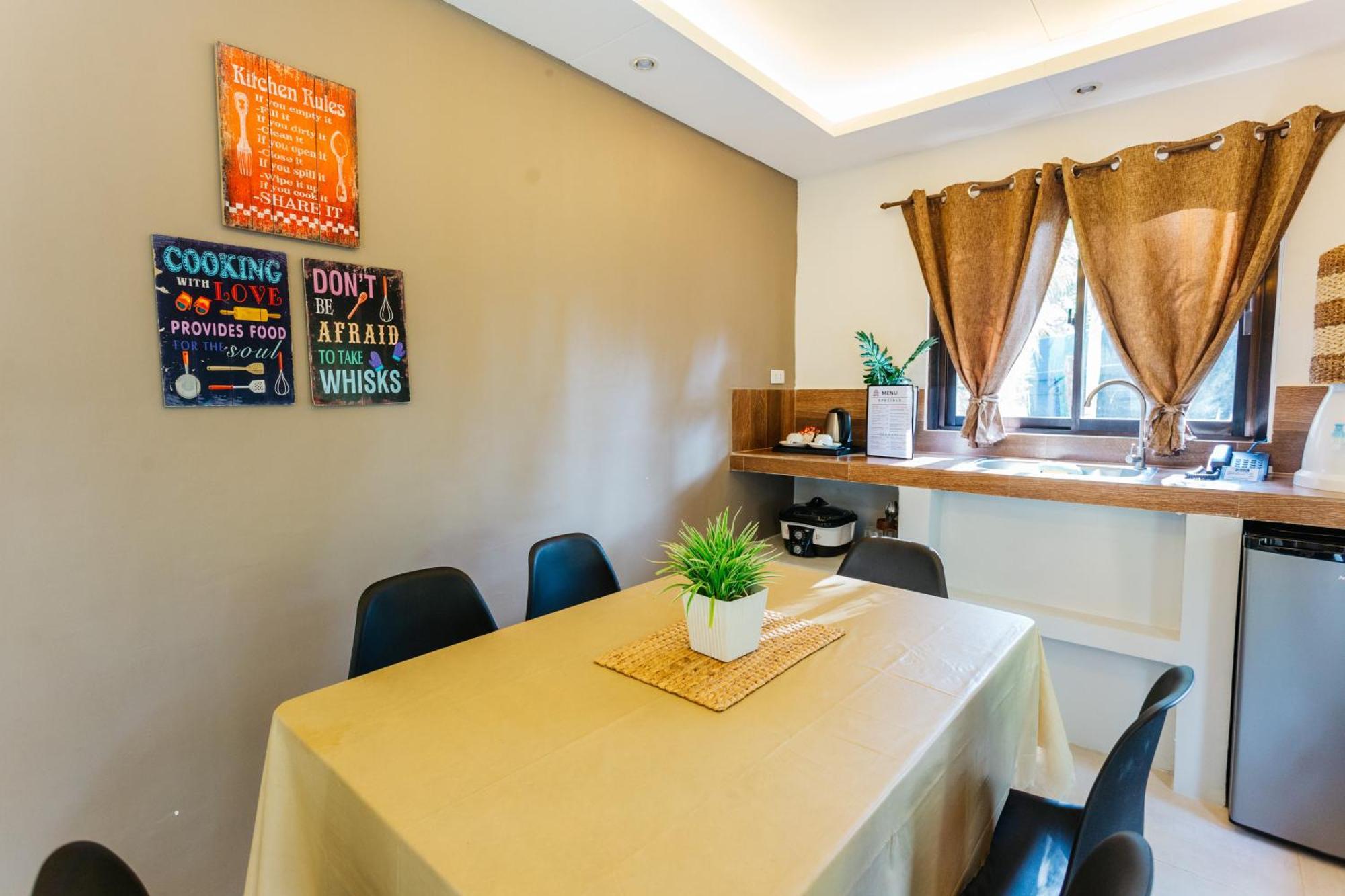 Spacio Caliraya Bed & Breakfast Lumban Экстерьер фото