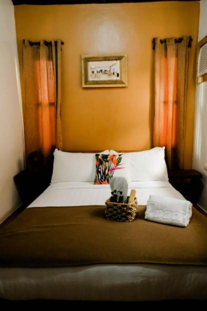 Spacio Caliraya Bed & Breakfast Lumban Экстерьер фото