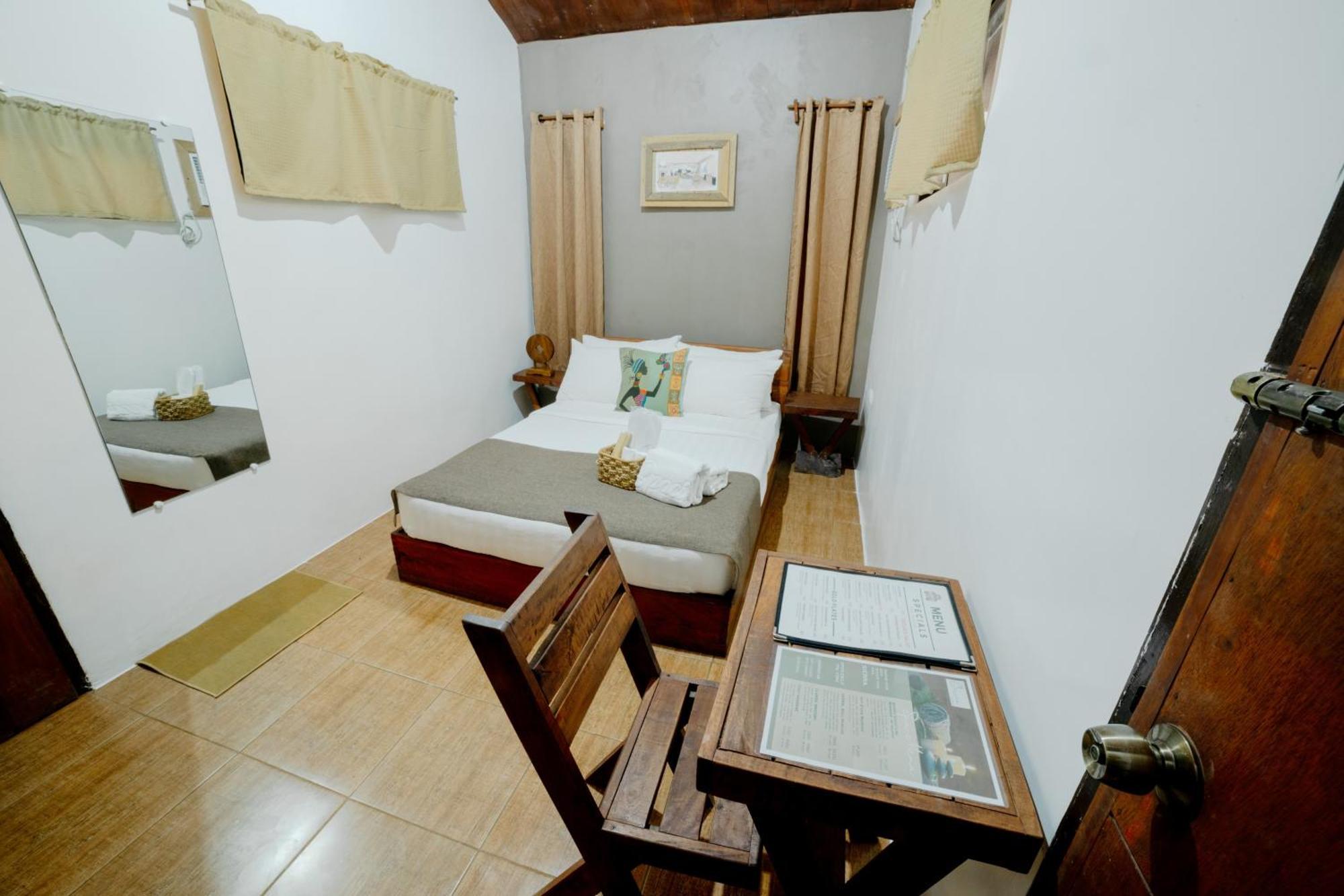Spacio Caliraya Bed & Breakfast Lumban Экстерьер фото