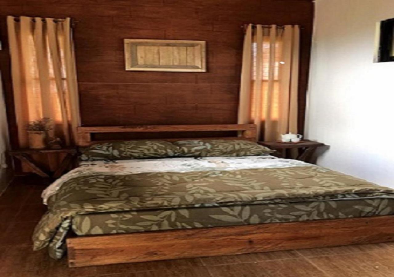 Spacio Caliraya Bed & Breakfast Lumban Экстерьер фото